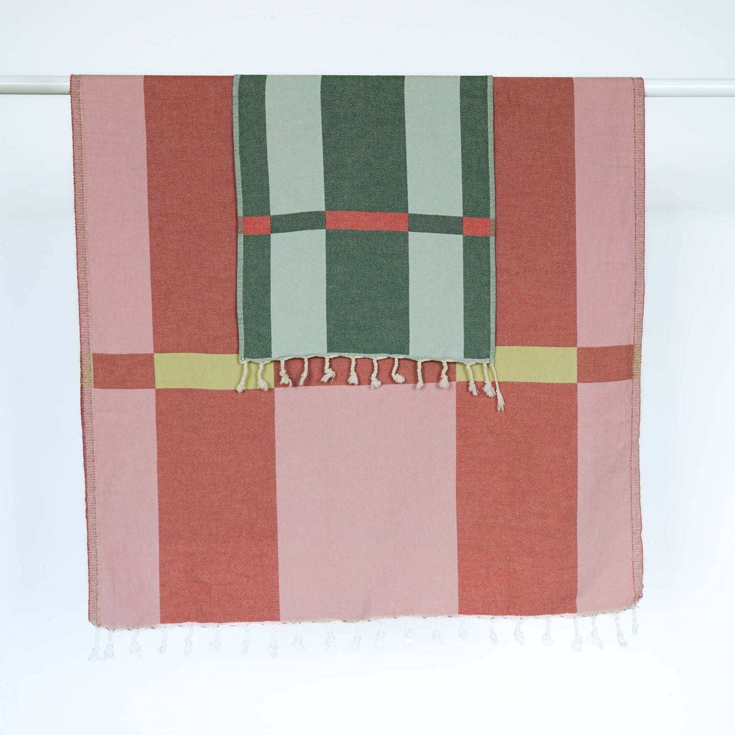 FENCE TURKISH TOWEL: ROSE