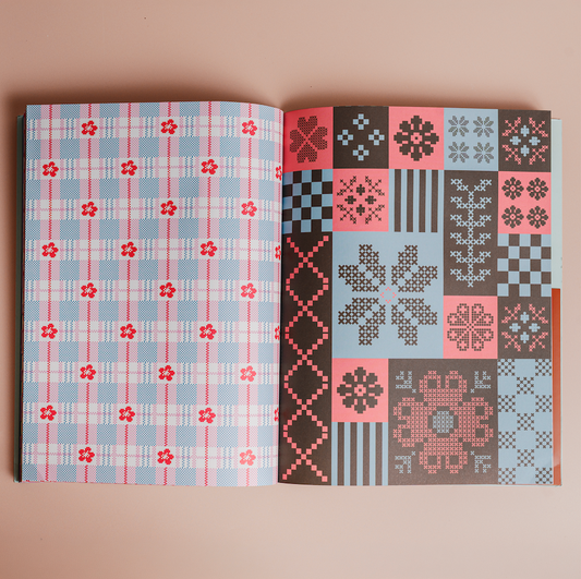 Wrapping Paper Book: Cozy by Sweet Hearts Press
