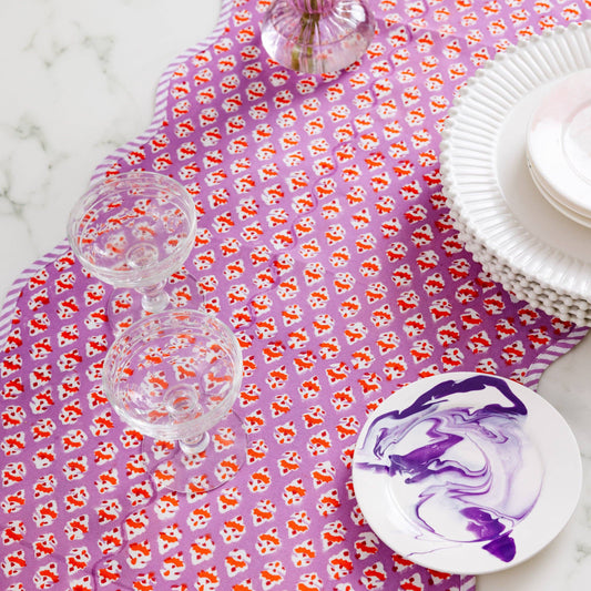 Ambroeus Table Runner