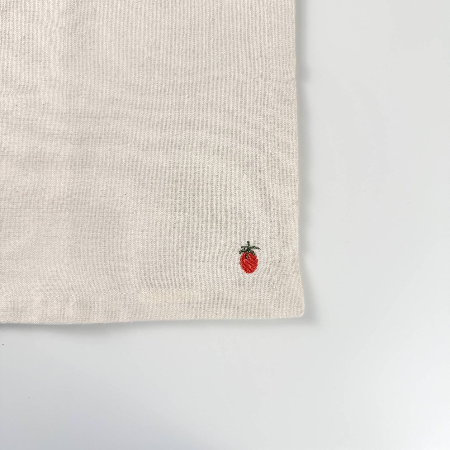 Tomato Embroidered Dinner Napkin S/4