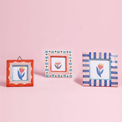Red Scallop Ceramic Photo Frame