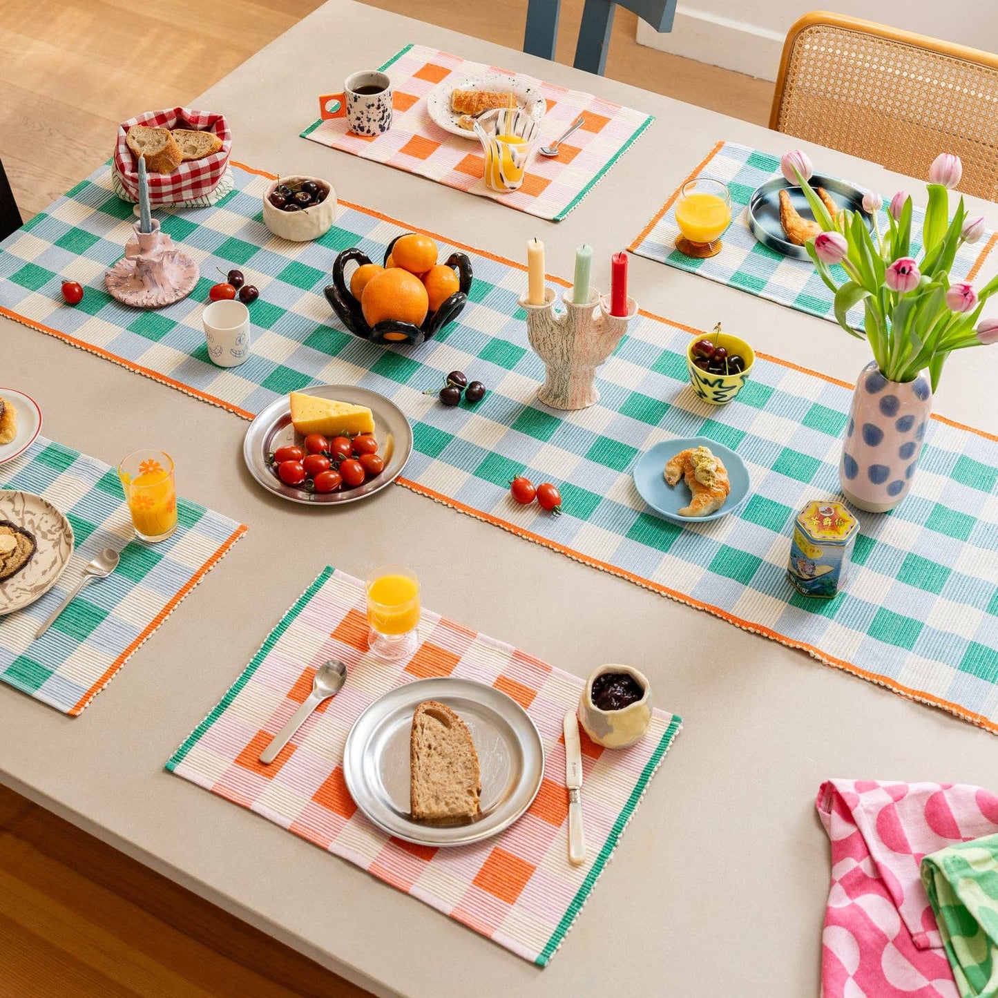 Merienda Table Runner 60"x18"
