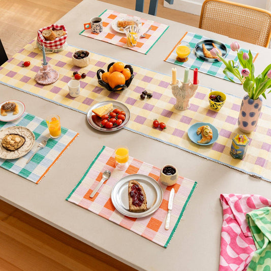 Merienda Table Runner