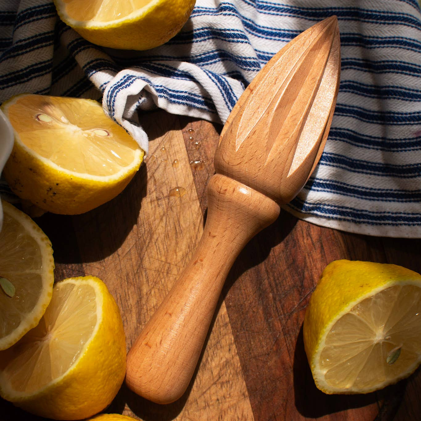 Beech Wood Citrus Juicer