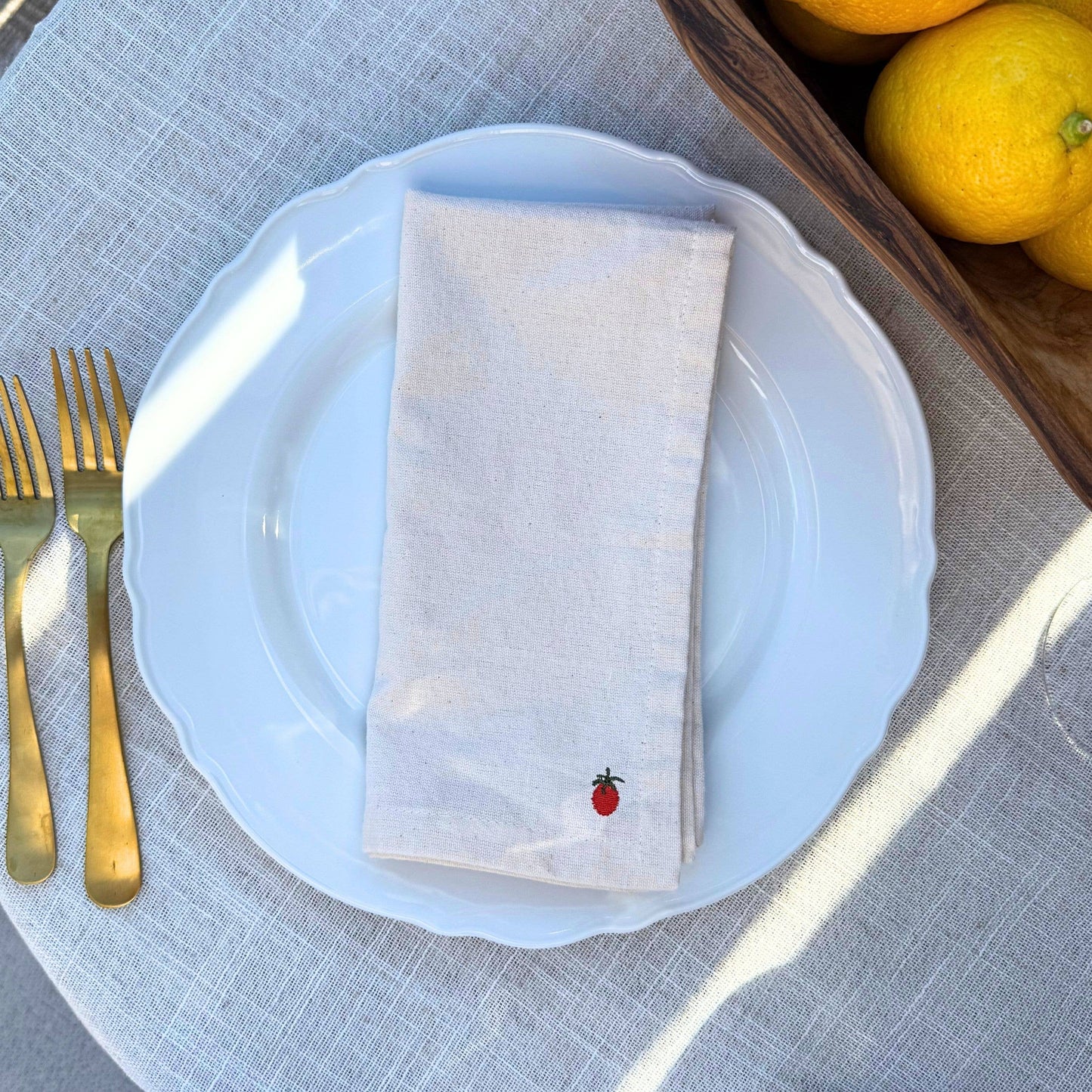 Tomato Embroidered Dinner Napkin S/4