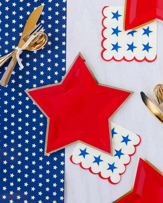 Stars with Scallop Edge Paper Napkins