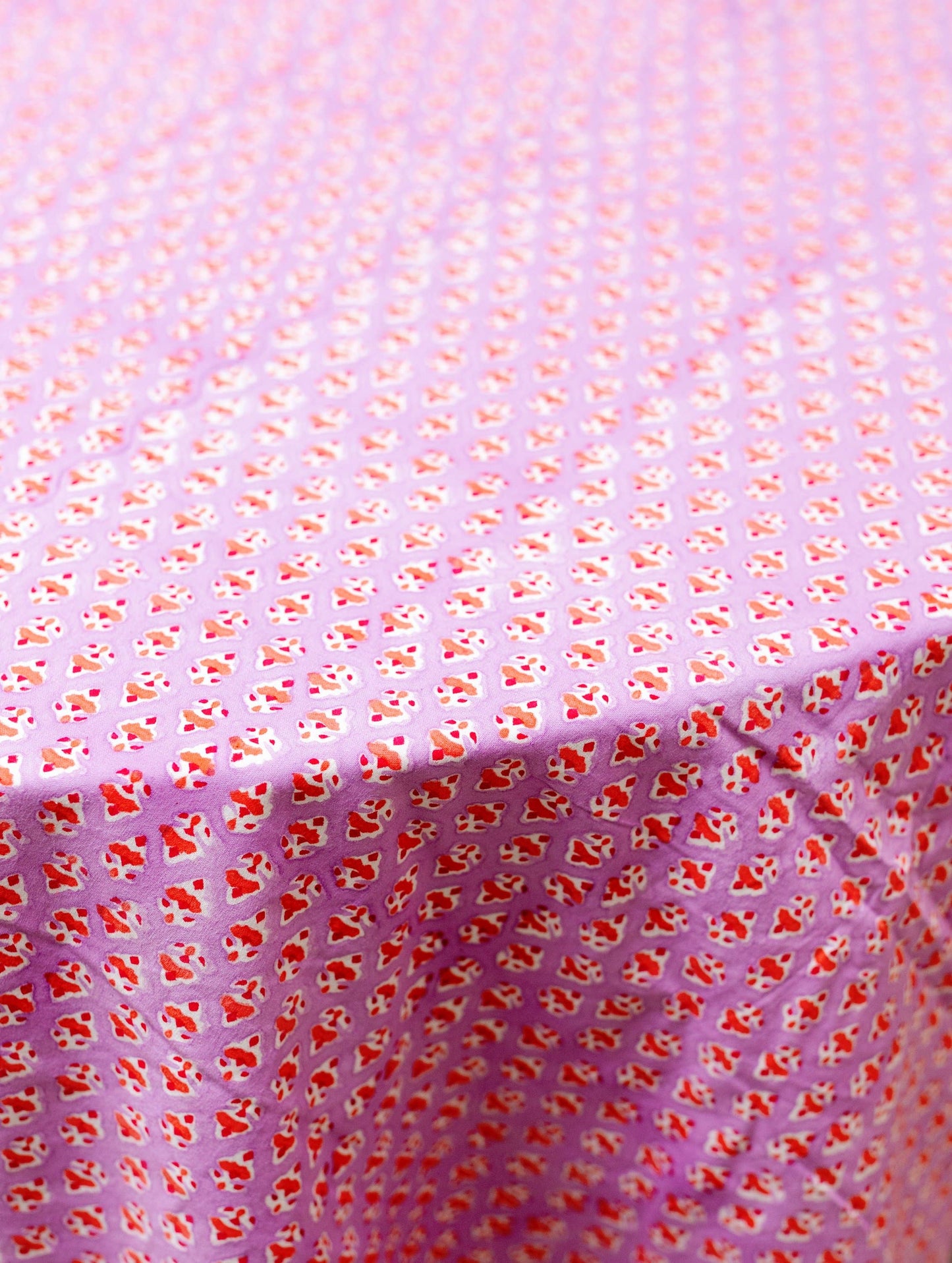 Ambroeus Round Tablecloth
