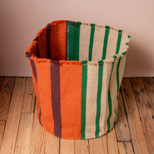 Terracota Basket: Tall