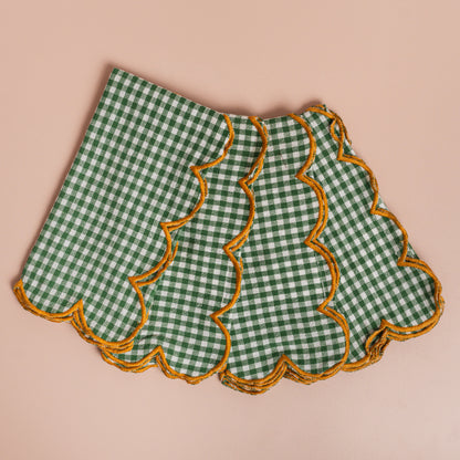 Green Scalloped Napkins with Stitched Edges - S/4