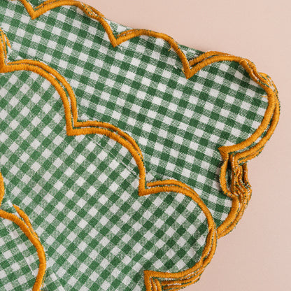 Green Scalloped Napkins with Stitched Edges - S/4