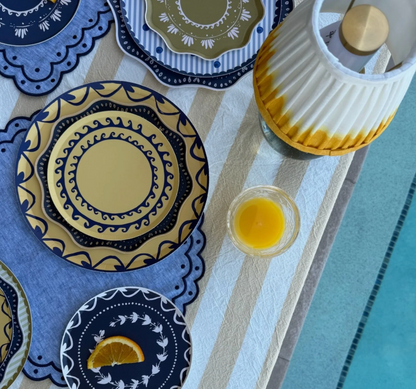 Breaker Hors d'Oeuvres Plate Set