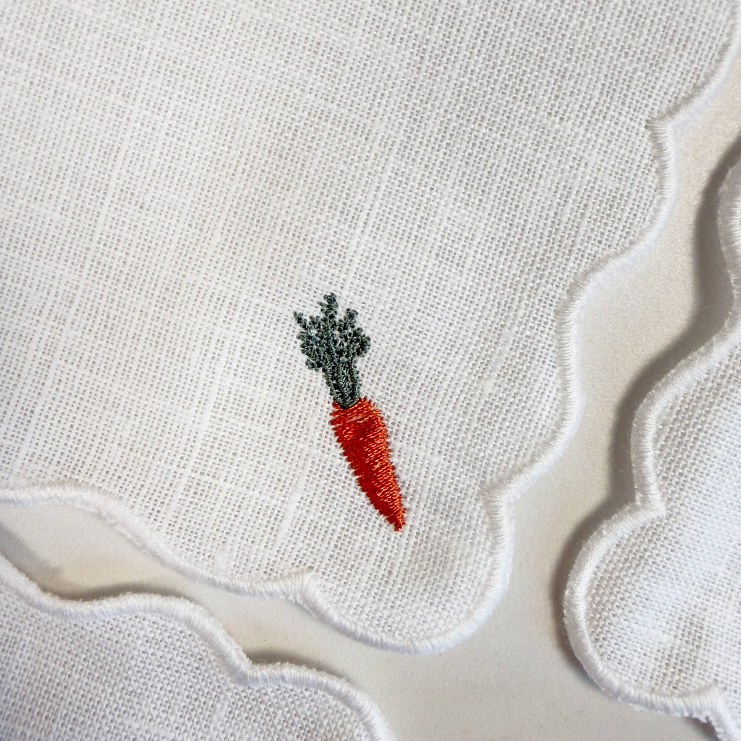 Mixed Vegetable Scalloped Cocktail Napkins S/4