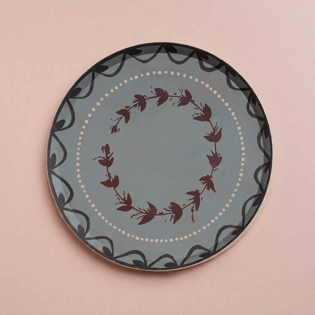 Fête plates with glare removed and a flat middle